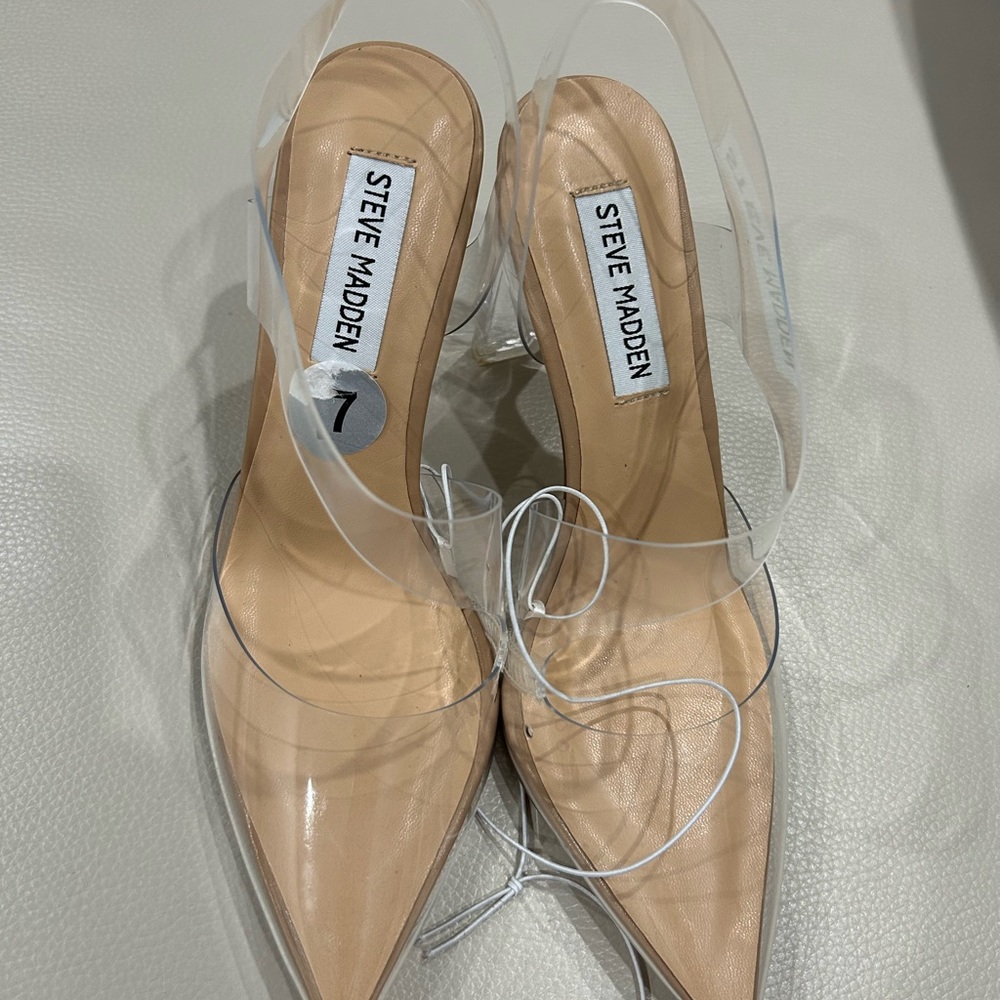 ⬇️ PRICE ⬇️ STEVE MADDEN • Clear Sling Back Heels • 7 M - Picture 9 of 9